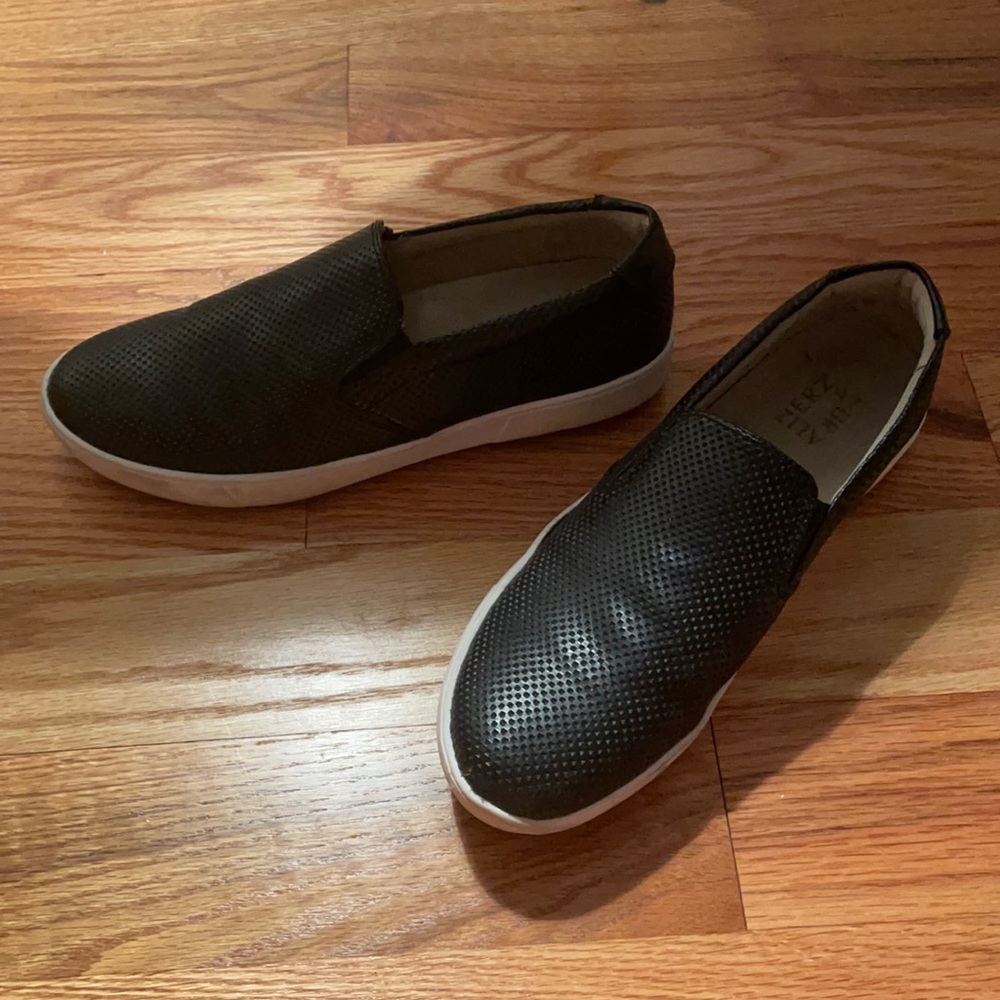 Naturalizer Womens Slip- On